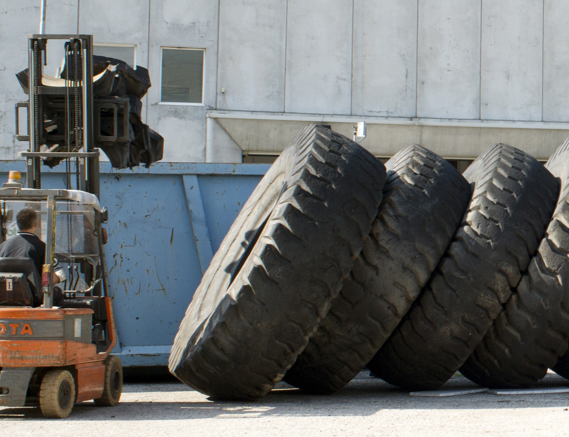 DUMPER-RESIDUO-bis.jpg